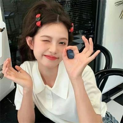 怪兽与女孩